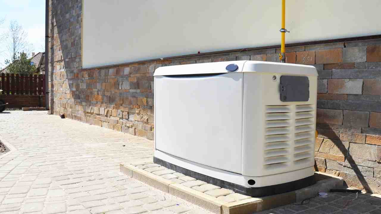 How Long Can a Standby Generator Run Continuously